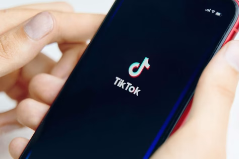 Kinijoje – didžiulis nerimas dėl „TikTok“ programėlės: šalyje svarstomas variantas parduoti šią platformą JAV milijardieriui, sužinokite, kas čia vyksta