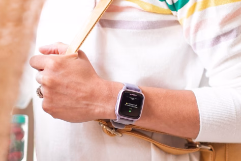 Apyrankė, kuri kraunasi nuo tavo kūno: Kinijos mokslininkai pademonstravo naują energijos šaltinį