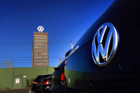 „Volkswagen“ gali imtis neregėtų veiksmų: dar iki Kalėdų gali uždaryti dideles gamyklas Vokietijoje, bendrovė atsidūrė nepavydėtinoje situacijoje