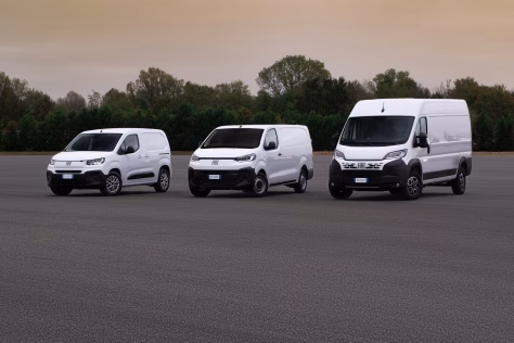 Pristatyta atnaujinta ir elektrifikuota komercinių FIAT automobilių gama