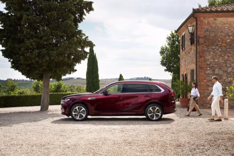 „Mazda“ pristatė naująjį flagmaną CX-80: pagerintas matomumas, elektrifikuotos galios sistemos ir jau prieinamas Lietuvoje
