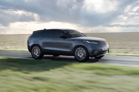 Pristatytas naujasis „Range Rover Velar“ automobilis: važiavimo komfortas, našios jėgos pavaros ir naujausia evoliucija