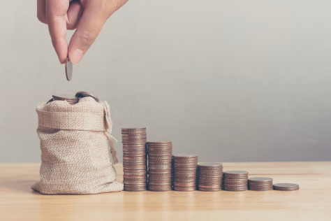 Tūkstančiai lietuvių atgavo iki 300 eurų siekiančias permokas: ekspertė pataria šių pinigų neišleisti malonumams