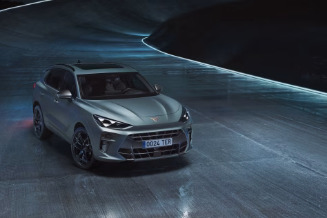 „Cupra“ pristatė naują dabartinės prekių ženklo eros atstovą – „Terramar“: leis Ispanijos įmonei atsidurti karščiausiame sparčiausiai Europoje augančio automobilių segmento taške