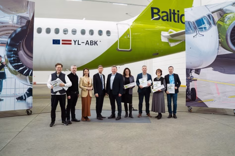 „airBaltic“ praneša, kad sėkmingai baigti statyti ir pradėti eksploatuoti du orlaivių angarus: pastatyti taip, kad juose būtų įrengtos didelio funkcionalumo techninės priežiūros patalpos