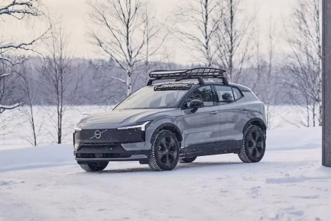 Švedijoje pristatytas išskirtinis „Volvo EX30 Cross Country“ elektromobilio modelis, aiškios ne tik techninės savybės, bet ir galima jo kaina
