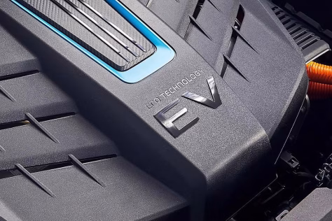 „Hyundai“ artėja link proveržio elektromobilių rinkoje: jau kitą mėnesį ketina pristatyti bandomąją kietojo būvio akumuliatorių liniją