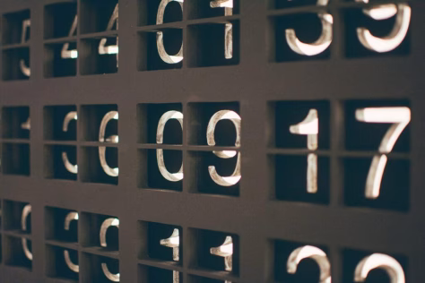 Skaičius, kuris gali atskleisti jūsų mirties datą: kodėl šis numerologų skaičiavimas kelia nerimą net drąsiausiems?