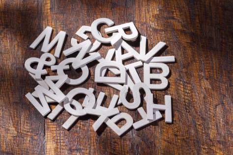 Šie populiarūs vardai kitur skamba kaip keiksmažodžiai, ką turėtumėte žinoti prieš rinkdami vardą vaikui?