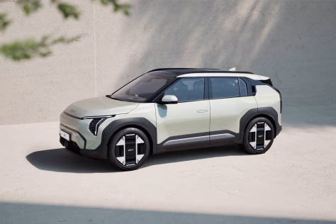 Elektromobilių bumas grįžta su trenksmu: ar „Kia“ sugriaus „Tesla“ ir Vokietijos gamintojų dominavimą?