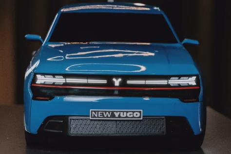 Legendinis „Yugo“ sugrįžta: po beveik 20 metų pertraukos kultinis automobilis atgims visiškai naujai