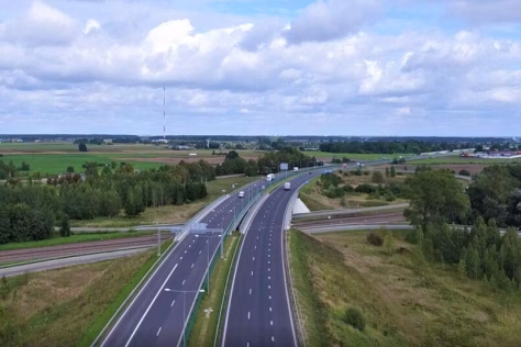 Vyriausybė pritarė svarbiam siūlymui: plečiamas mokamų kelių tinklas krovininiam ir komerciniam transportui  
