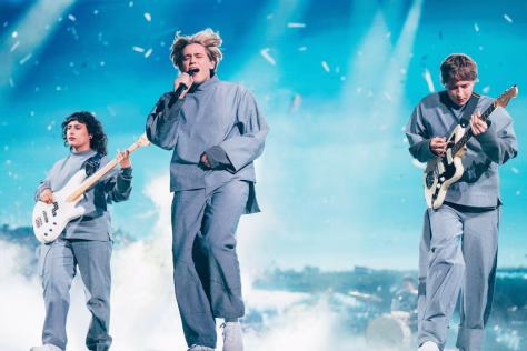 Lietuvių triumfas ant didžiosios Eurovizijos scenos: grupė „Katarsis“ pateko į didįjį finalą