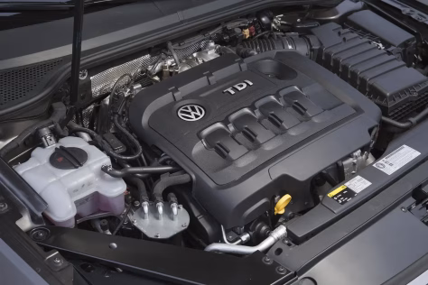 Dyzelinių automobilių dienos jau suskaičiuotos: tuoj nebegalėsite jų vairuoti, ES pakeitimai sukels įsiūtį