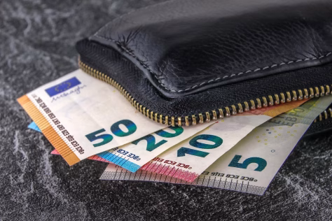 Policiją šokiravo sukčių naudojamos gudrybės: šiandien pasitelkia net ir vaikus, estas taip prarado milijonus