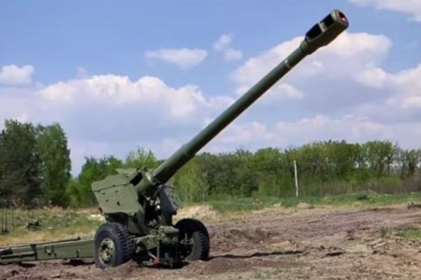 Ukraina naudoja paslaptingą ginklą: ši haubica suglumino daugelį ekspertų, ar tai slapta dovana iš Balkanų?