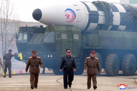 Šiaurės Korėjos raketos Rusijos rankose: rusai jas patobulino ir jau grasina Ukrainos gynybos sistemoms