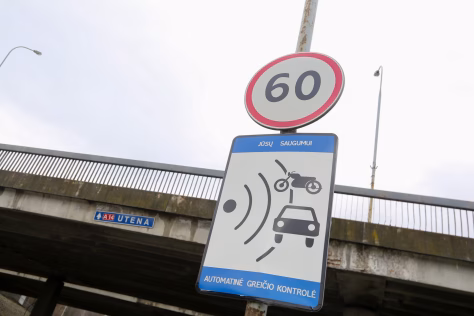 Vairuotojai iš Ukrainos liko be žado: policija pateikė sąskaitą už visus greičio nuodėmių metus