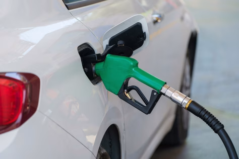 Patyrę mechanikai įspėja: vienas netikslus judesys degalinėje ir jūsų automobilis gali daugiau nebeatgyti