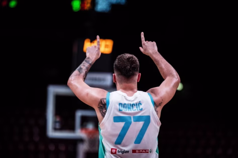 „EuroBasket 2025“ žaidėjų marškinėlių numeriai: odėl Dončičius, Valančiūnas ir kiti renkasi keistus numerius?