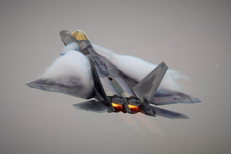 Istorinis įvykis, apie kurį niekas neskelbė: amerikiečių naikintuvo šūvis, kuris amžiams liks istorijoje