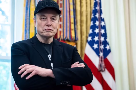 „Tesla“ praranda milijonus pirkėjų, o dėl visko kaltos yra kompanijos vadovo politinės pažiūros