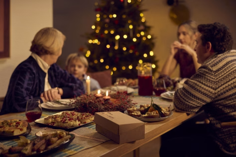 Kada paskutinį kartą tikrai buvote čia ir dabar? Kviečia padėti telefonus ir atsigręžti į artimiausius žmones
