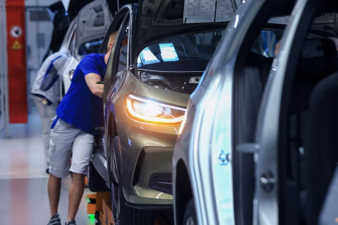 „Opel“ siūlys ilgesnę garantiją: terminas pratęstas iki 8 metų, ar tai padės konkuruoti su Kinijos gamintojais?