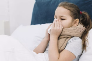 Artėja gripo sezonas: kaip tėvai gali sustiprinti vaikų imunitetą ir kokį vaidmenį atlieka karvių priešpienis?