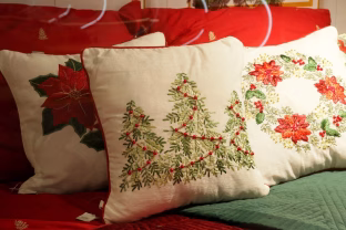 Studentiški kalėdiniai triukai: 7 pigios idėjos, kaip bendrabutį paversti tikra šventine pasaka