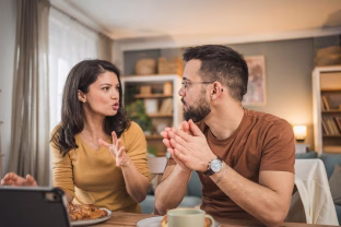 Psichologai ragina to nedaryti: 7 dalykai, dėl kurių niekada neturėtumėte atsiprašinėti kitų