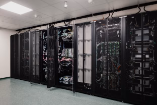 Superkompiuteriai jau keičia verslą Lietuvoje: ekspertai pasakė, ką išties jie suteikia