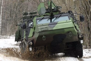 Vokietija perka rekordinį „Patria“ šarvuočių kiekį, tikroji sandorio vertė privers išsižioti