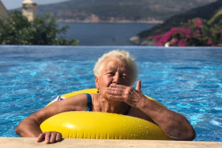 Valstybė leidžia rinktis, bet perspėja: neteisingas sprendimas sumažins pensiją visam laikui