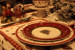 Ekspertai įspėja, jog kalorijų skaičiavimas per šventes gali padaryti daugiau žalos nei naudos