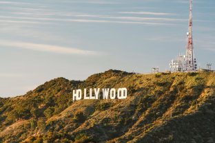 Netikėti Andželina Džoli sprendimai: atsisveikina su Holivudu ir parduoda prabangius namus Los Angele
