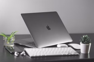 Sausį „Apple“ driokstels naujienų laviną: paaiškėjo, kokie įrenginiai nustebins pirmiausia