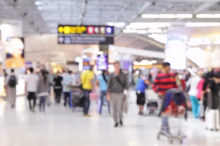 Paskutinę minutę viskas sugriuvo: netikėti skrydžių ribojimai sukėlė chaosą ir sujaukė garsaus aktoriaus planus