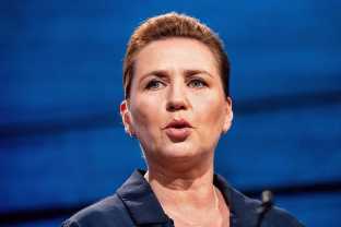 Įtampa dėl Grenlandijos auga: Danija pasmerkė Trumpo užuominas apie jėgos panaudojimą