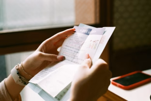 Ne baudomis, o patogiu transportu: parlamentaras ragina keisti valstybinę strategiją oro taršai mažinti