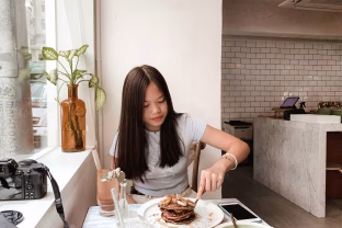 Vienas prieskonių spintelės ingredientas, kuris visam laikui pakeis jūsų bulvinius blynus
