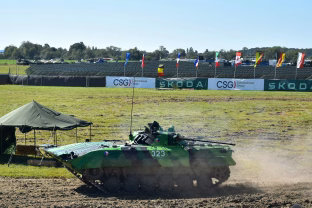 Dirbtinis intelektas sutriuškino karius per eksperimentą, tačiau viena detalė viską keičia