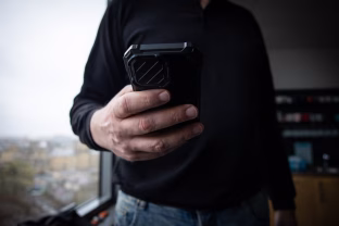 Policininkais prisistatę sukčiai išviliojo dešimtis tūkstančių eurų, gyventojai turi išlikti budrūs