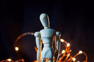 Paaiškėjo metų dirbtinio intelekto lyderiai: apdovanoti pažangiausi sprendimai ir iniciatyvos