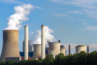 Istorinis momentas energetikoje: Japonija vėl paleidžia didžiausią pasaulio atominę elektrinę