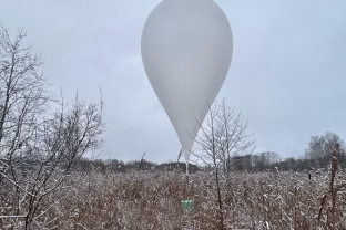 Ar Lukašenka išsigando? Slaptos derybos, kurios sustabdė kontrabandinių balionų grėsmę Lietuvoje