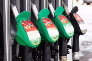 Brangesnis žieminis kuras: apgaulė ar reali pagalba jūsų automobiliui šaltuoju metų laiku?