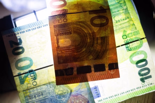 Tučtuojau pasirūpinkite grynaisiais: netrukus neliks bankomatų, veiksmų imkitės dabar