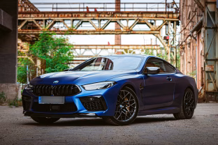 Net konservatyvūs vairuotojai liks be žado: naujasis „BMW i3“ ruošiamas revoliuciniam startui