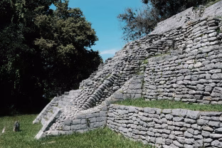 Sensacingas atradimas: tas pats kosminis kodas rastas trijuose žemynuose